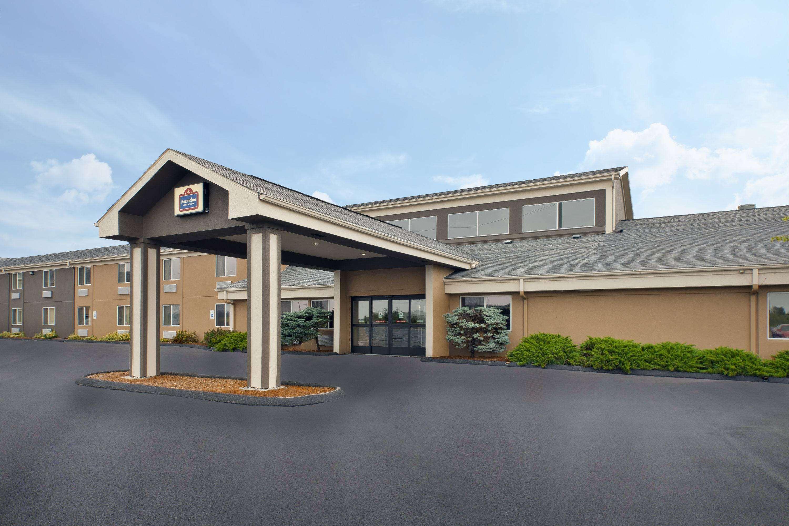 Americinn By Wyndham Bay City Exteriör bild